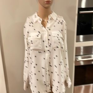 Equipment Femme Woman's sz XS Silk Stars Button Down Blouse top